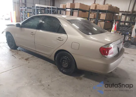 2006 Toyota Camry Xle z USA, uszkodzony, nr VIN 4T1BE32KX6U128818